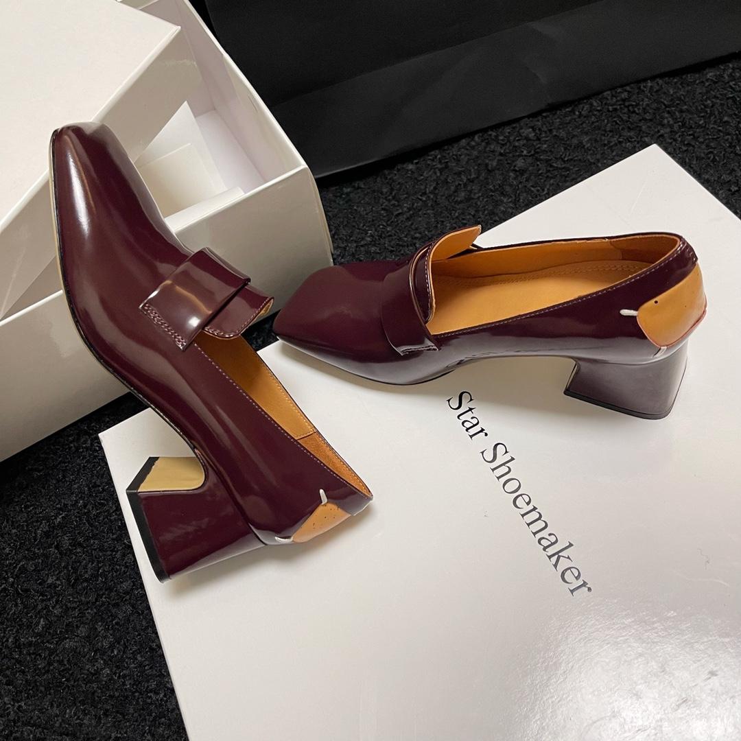 Maison Margiela Décortiqué Court Shoes - DopestKickz