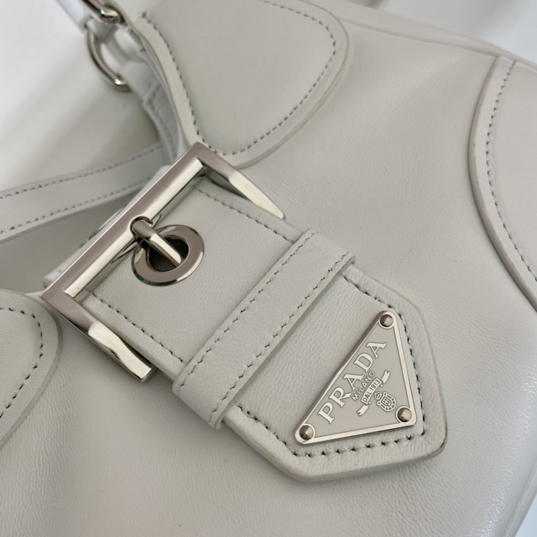 Prada Moon Re-Nylon And Leather Bag(22.5-16-7.5cm) - DopestKickz