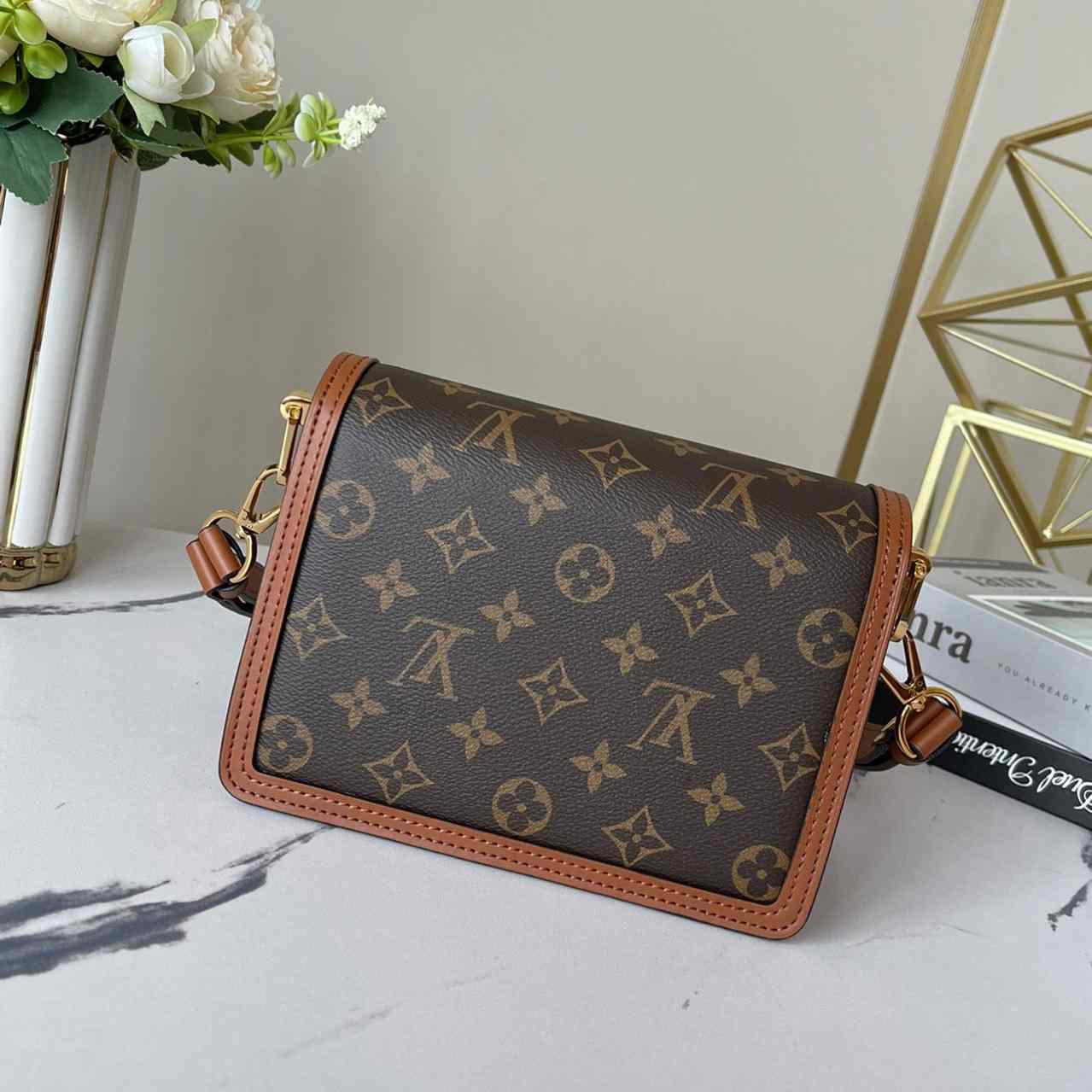Louis Vuitton Mini Dauphine(20-19-9cm)     M45959 - DopestKickz