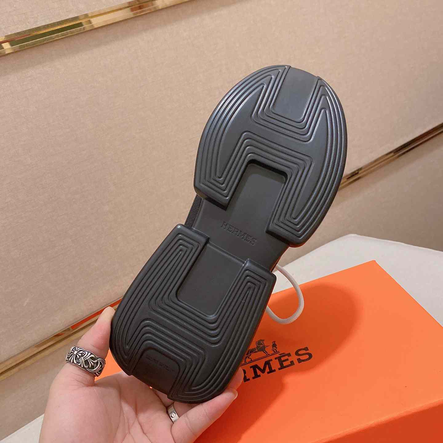 Hermes Sneaker - DopestKickz