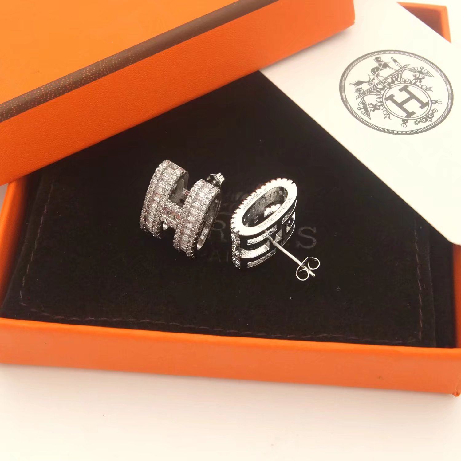 Hermes Earrings - DopestKickz