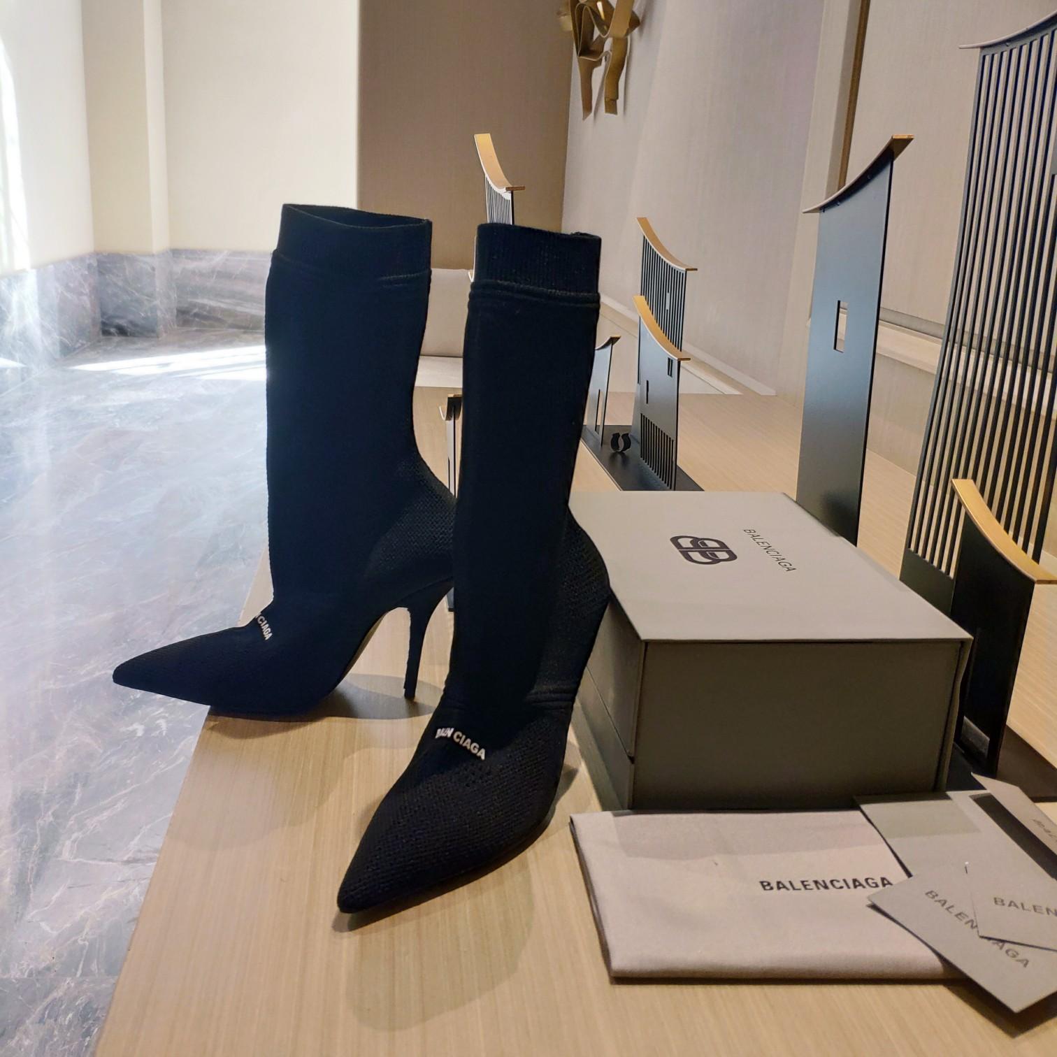Balenciaga Boot In Black  - DopestKickz