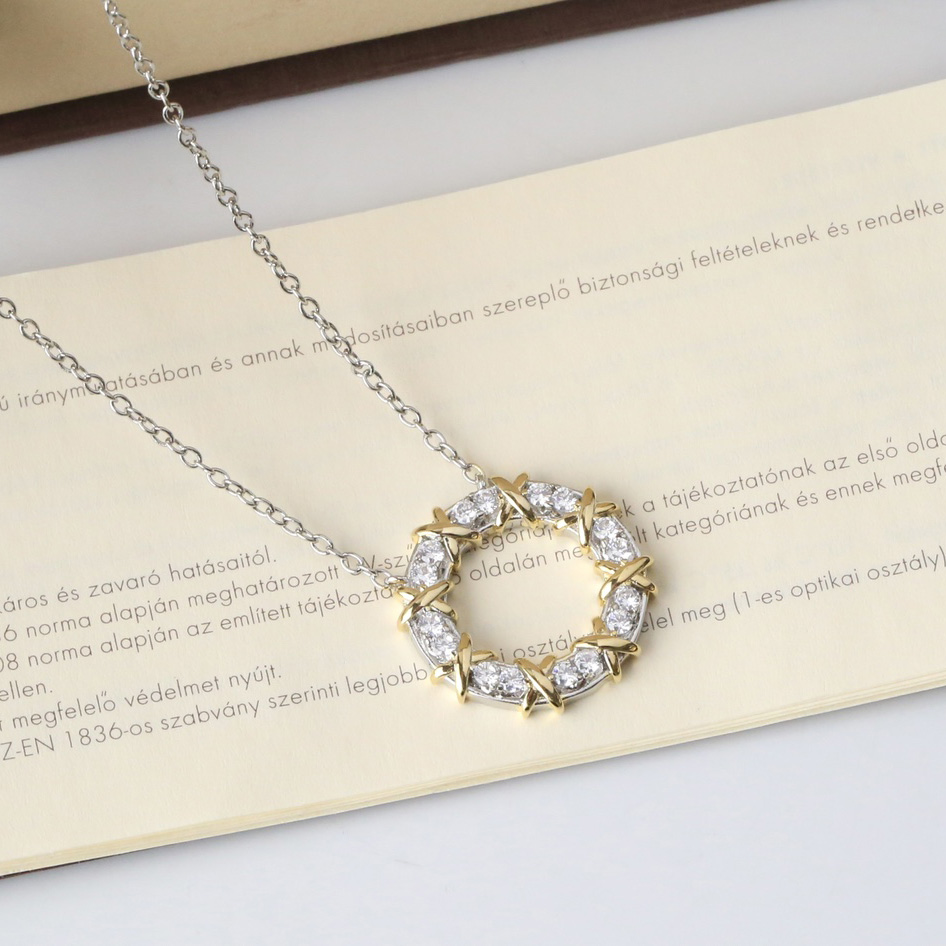 Tiffany&CO Sixteen Stone Circle Pendant - DopestKickz