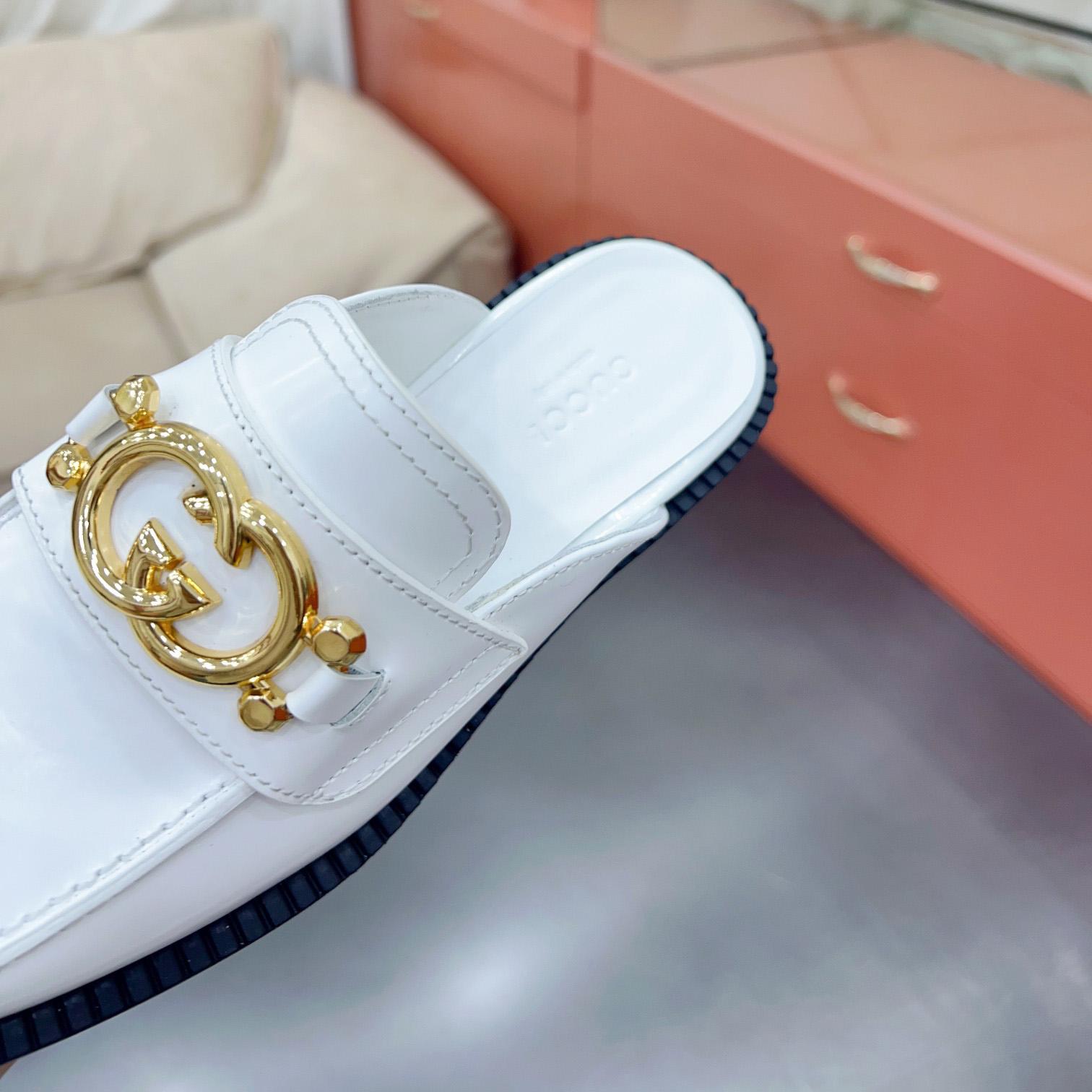 Gucci Women's Slipper With Interlocking G - DopestKickz