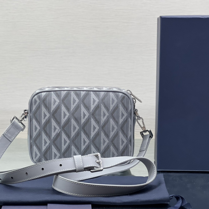 Dior Hit The Road Messenger Pouch(20.5-15-7 cm) - DopestKickz