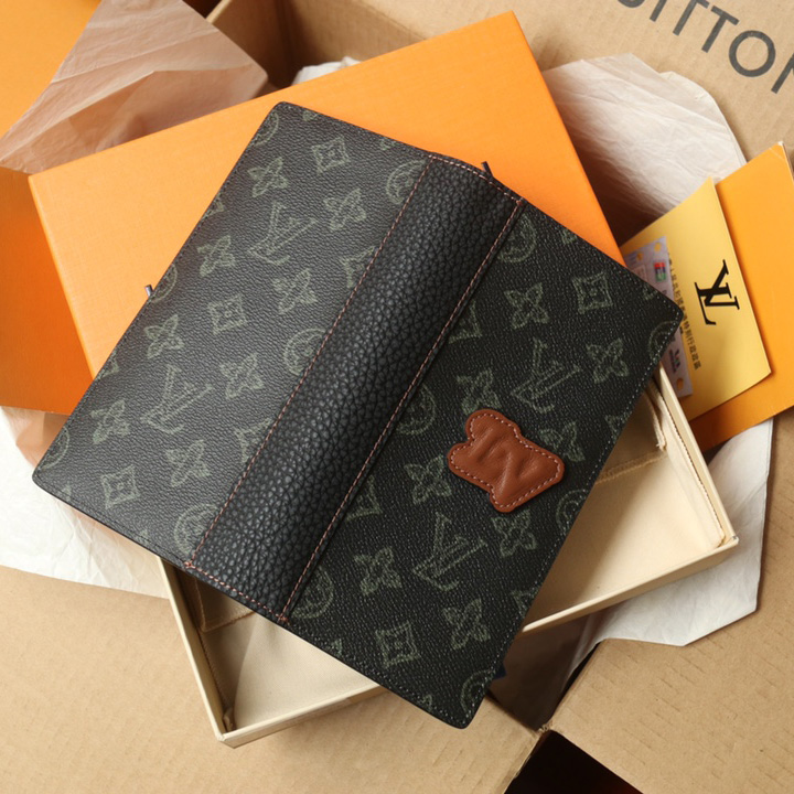 Louis Vuitton Pocket Organizer (10-19-2cm)   M81807 - DopestKickz