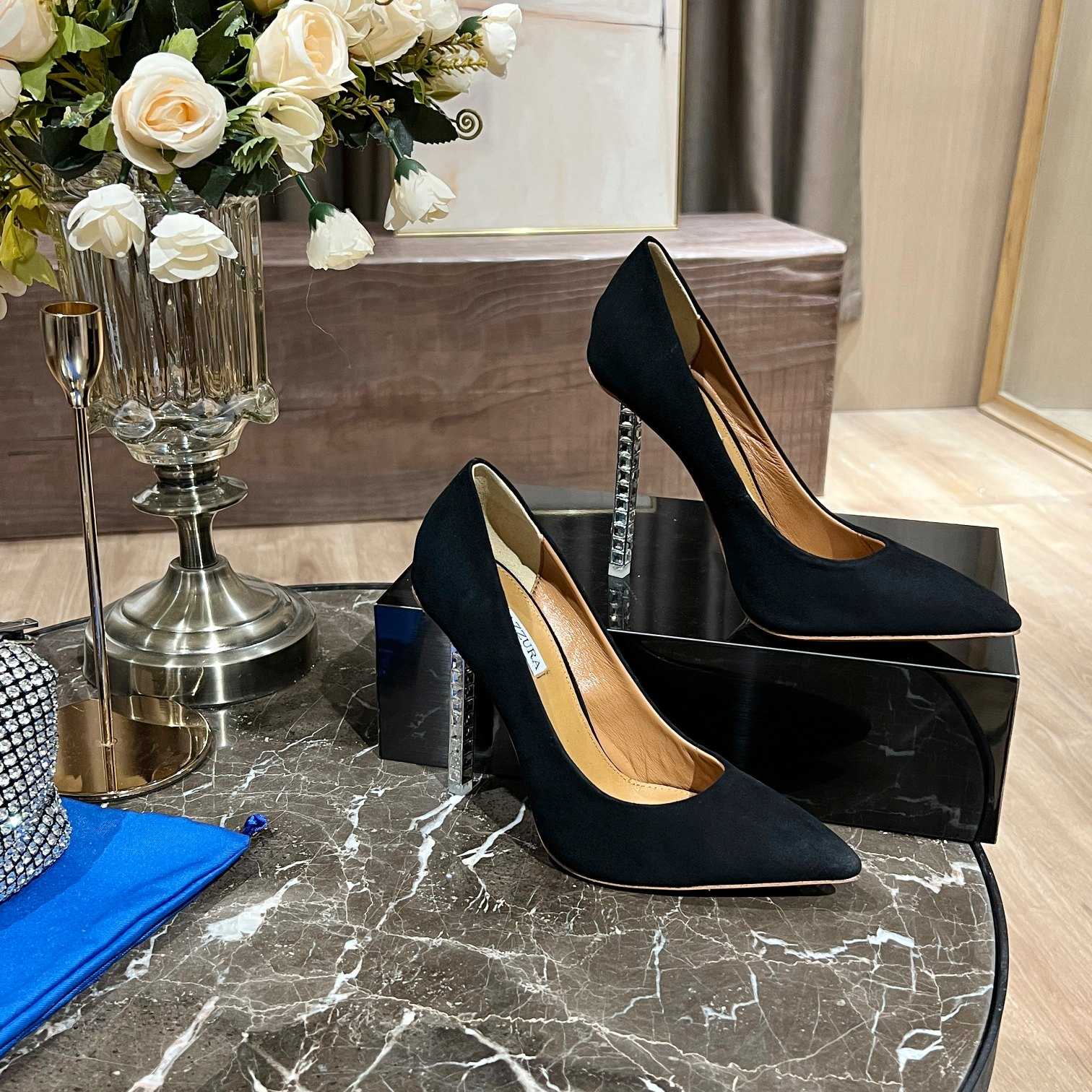 Aquazzura Pump  - DopestKickz