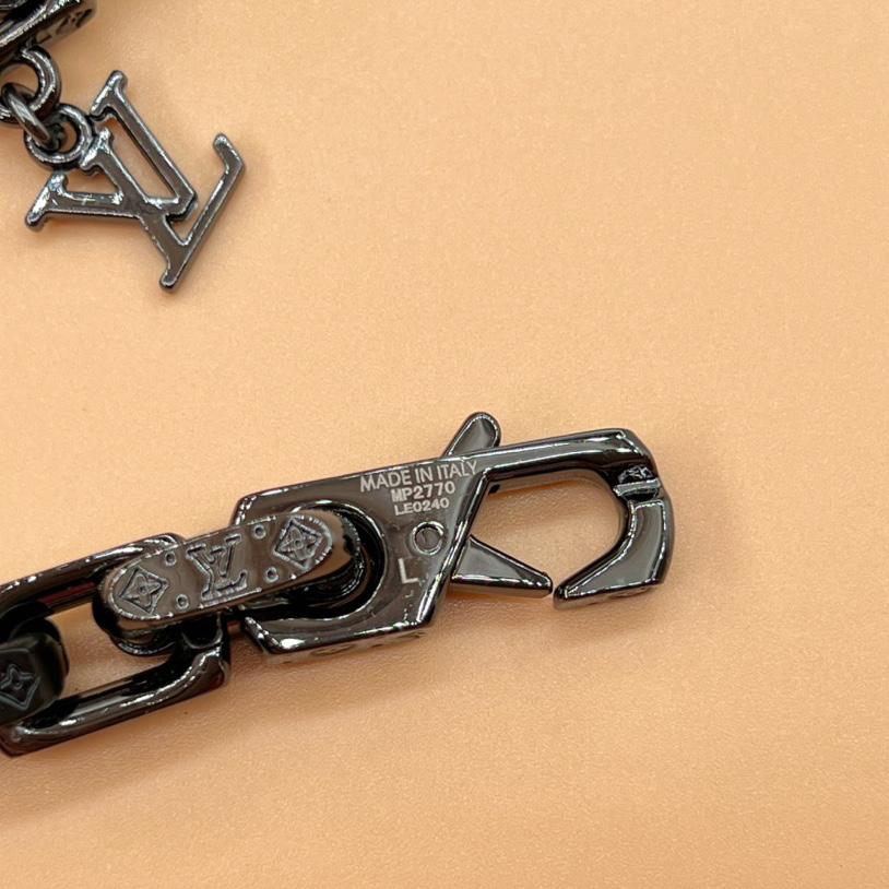 Louis Vuitton Paradise Chain Necklace   M00891 - DopestKickz
