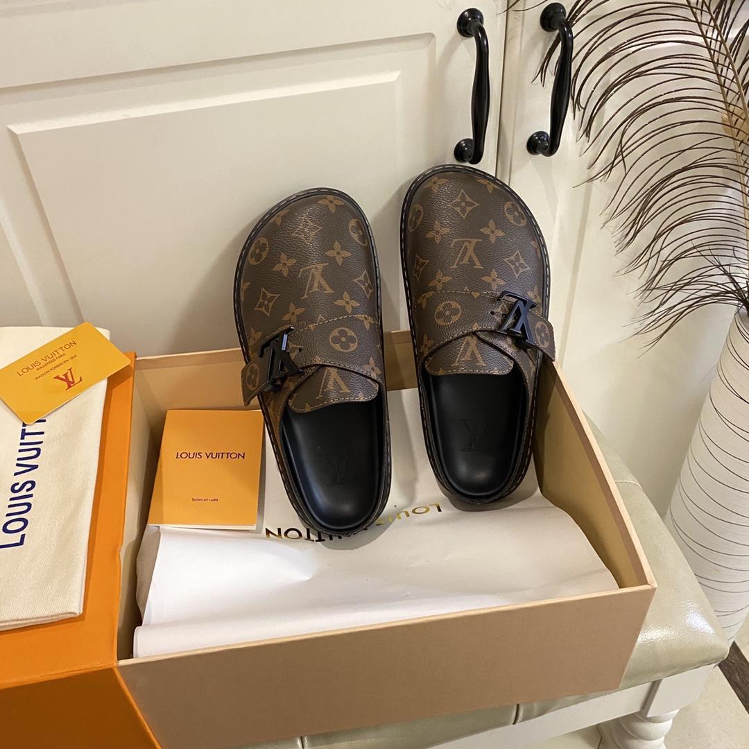 Louis Vuitton LV Easy Mule    1A8WIB - DopestKickz