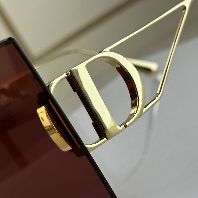 Dior 30Montaigne S7U Sunglasses - DopestKickz