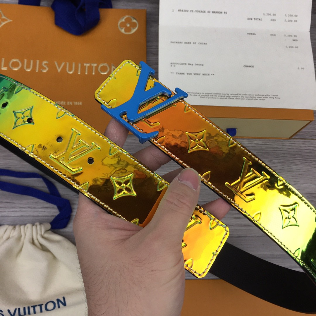Louis Vuitton 40MM Reversible Belt - DopestKickz