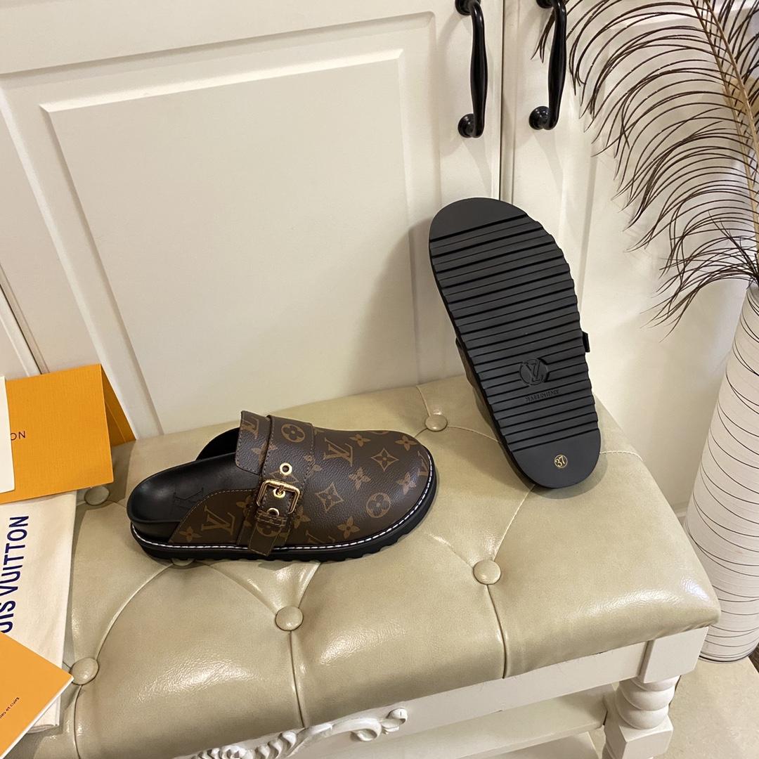 Louis Vuitton Lv Cosy Flat Comfort Clog     1AAW6O 1AAW6K - DopestKickz