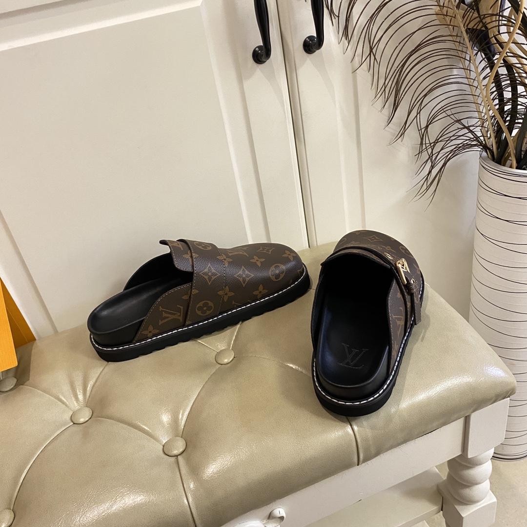 Louis Vuitton Lv Cosy Flat Comfort Clog     1AAW6O 1AAW6K - DopestKickz