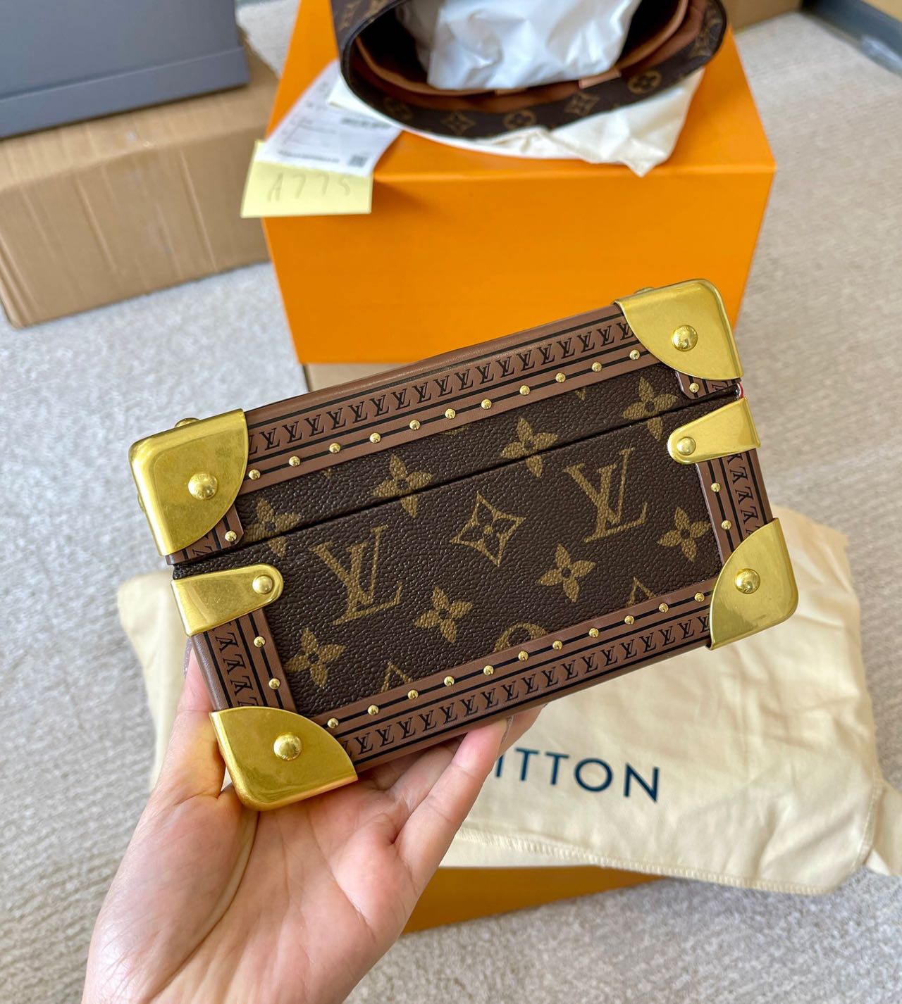 Louis Vuitton Coffret Eight Montres Watch Trunk - DopestKickz