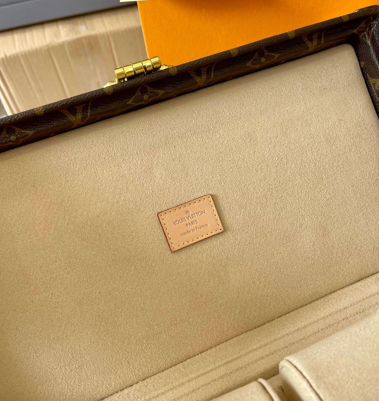 Louis Vuitton Coffret Eight Montres Watch Trunk - DopestKickz