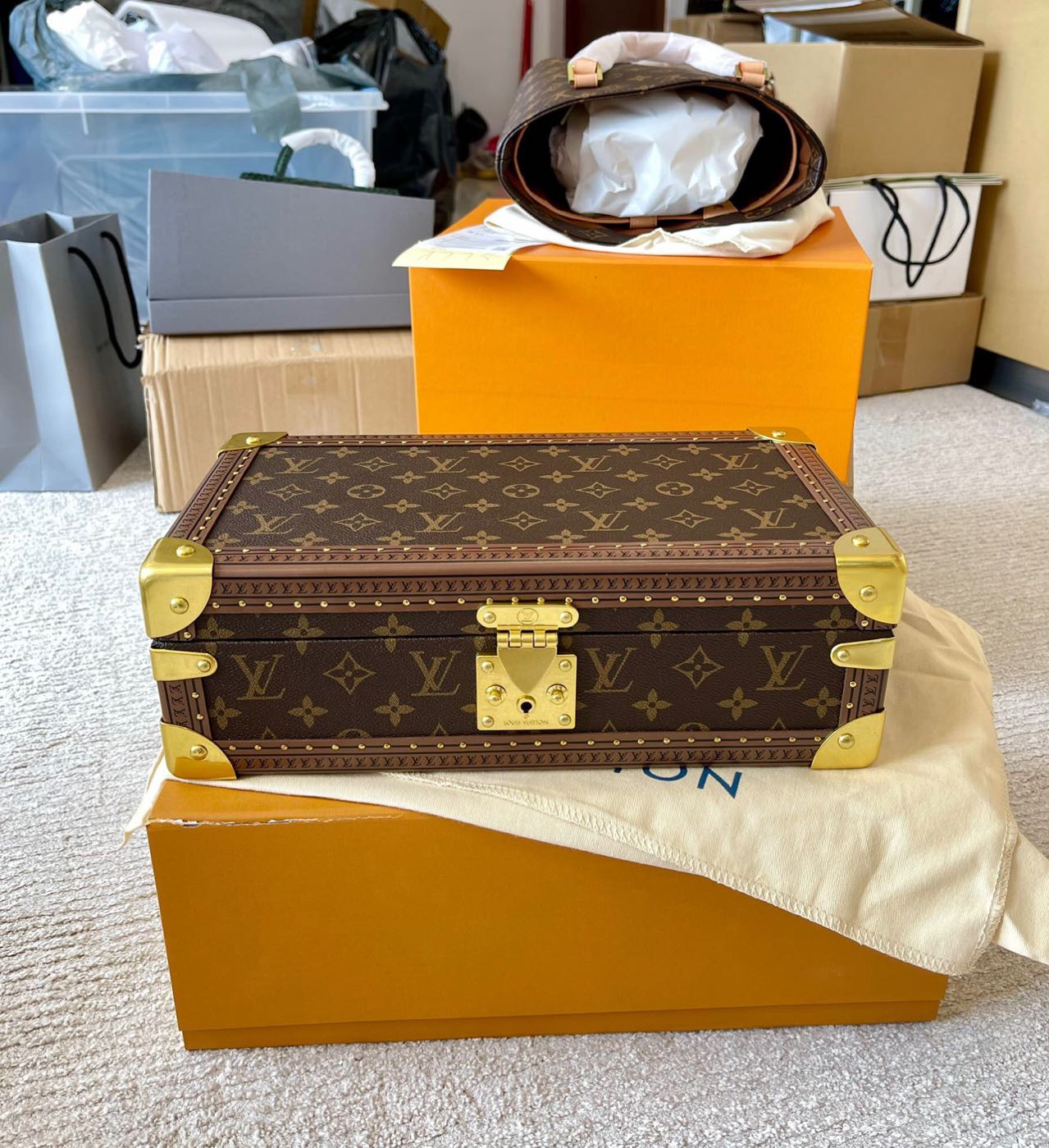 Louis Vuitton Coffret Eight Montres Watch Trunk - DopestKickz