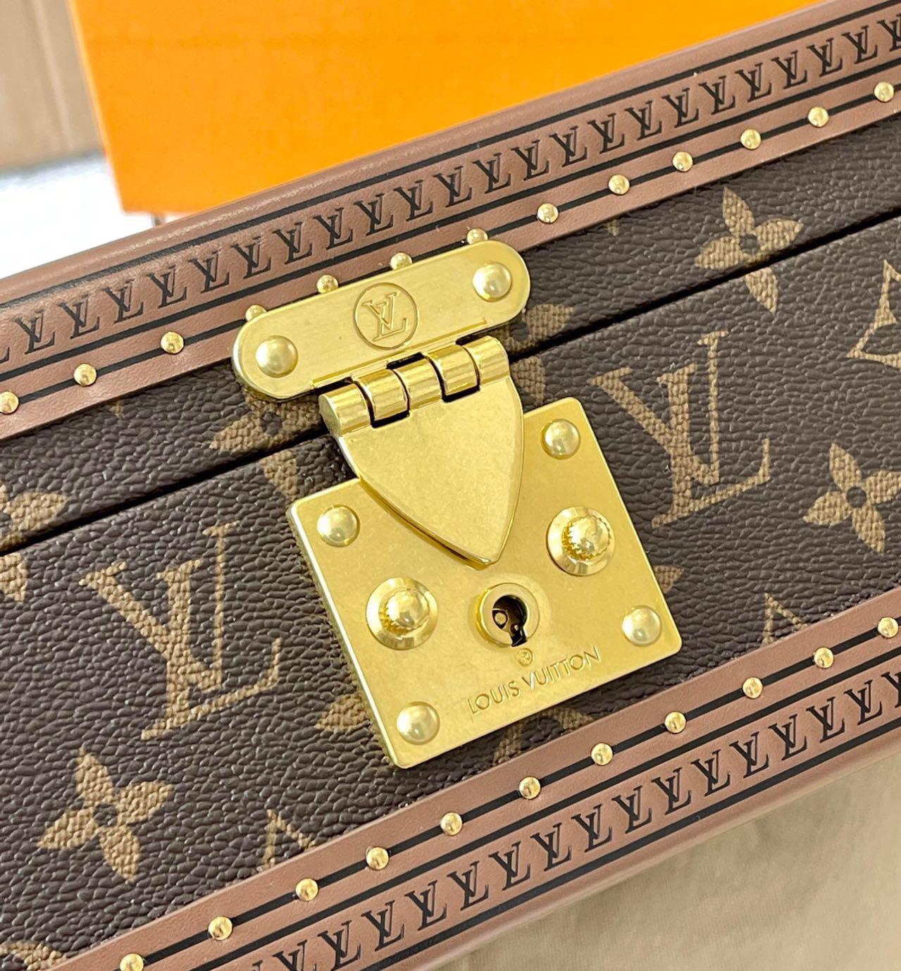 Louis Vuitton Coffret Eight Montres Watch Trunk - DopestKickz