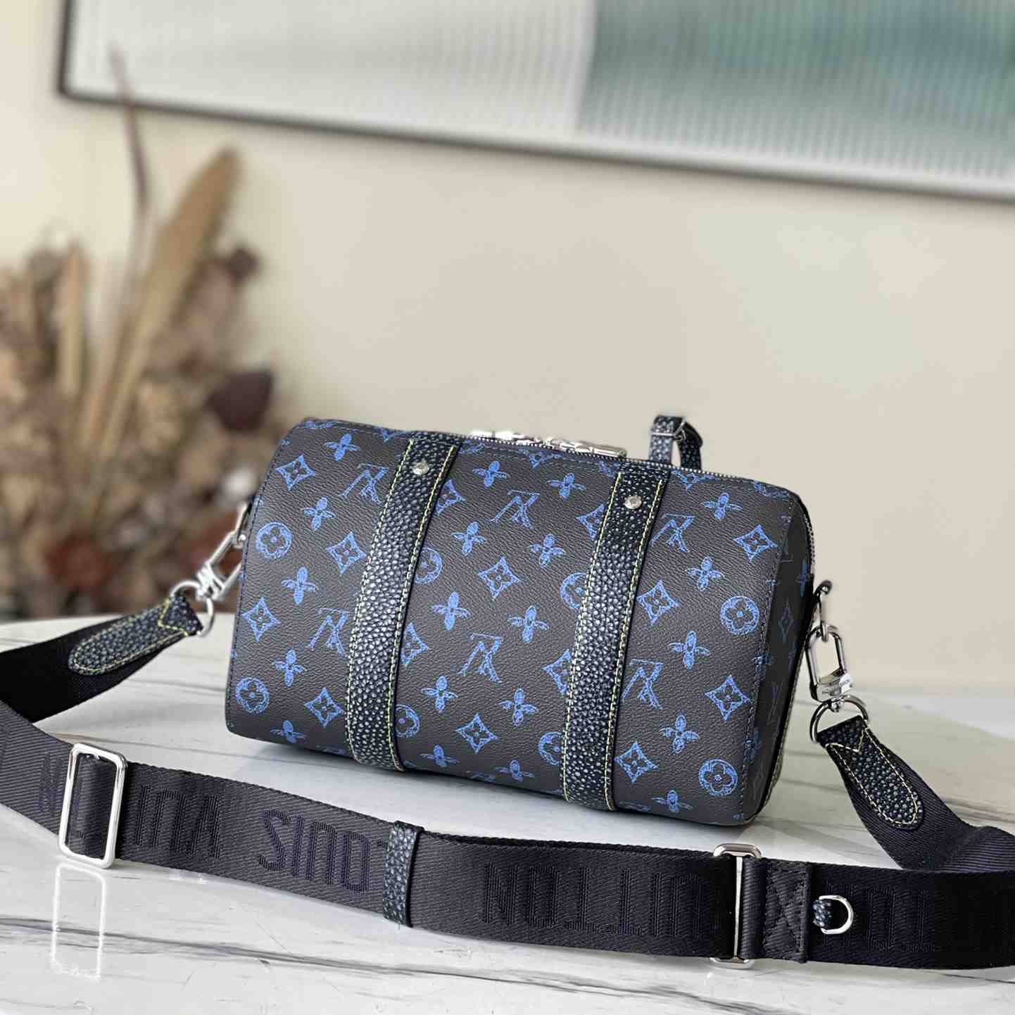 Louis Vuitton City Keepall(27-17-13cm)   M46339 - DopestKickz