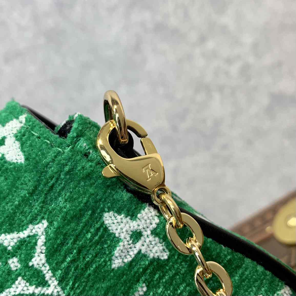 Louis Vuitton Micro Métis (14-11-3.5cm)     M81494 - DopestKickz