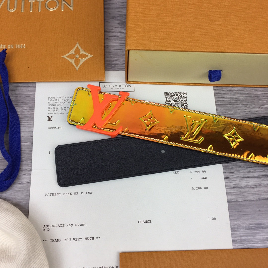 Louis Vuitton 40MM Reversible Belt - DopestKickz