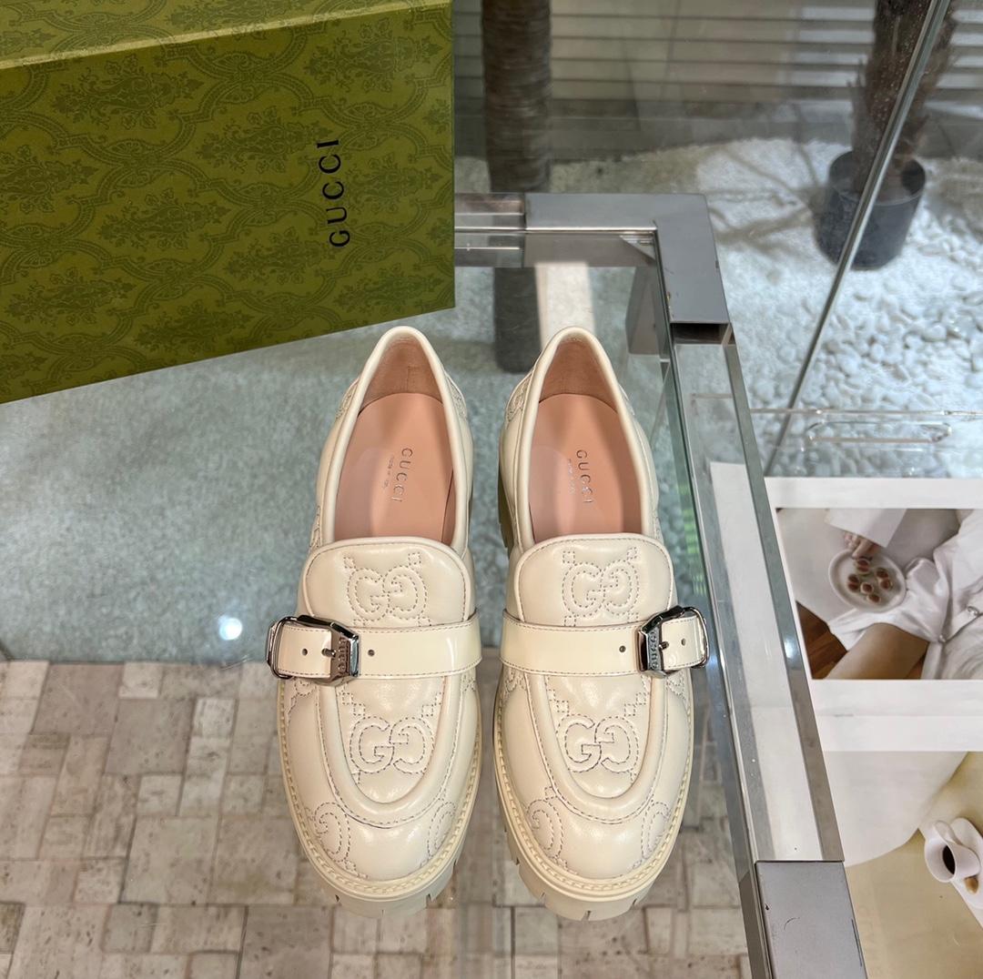 Gucci Women's GG Matelassé Shoe - DopestKickz