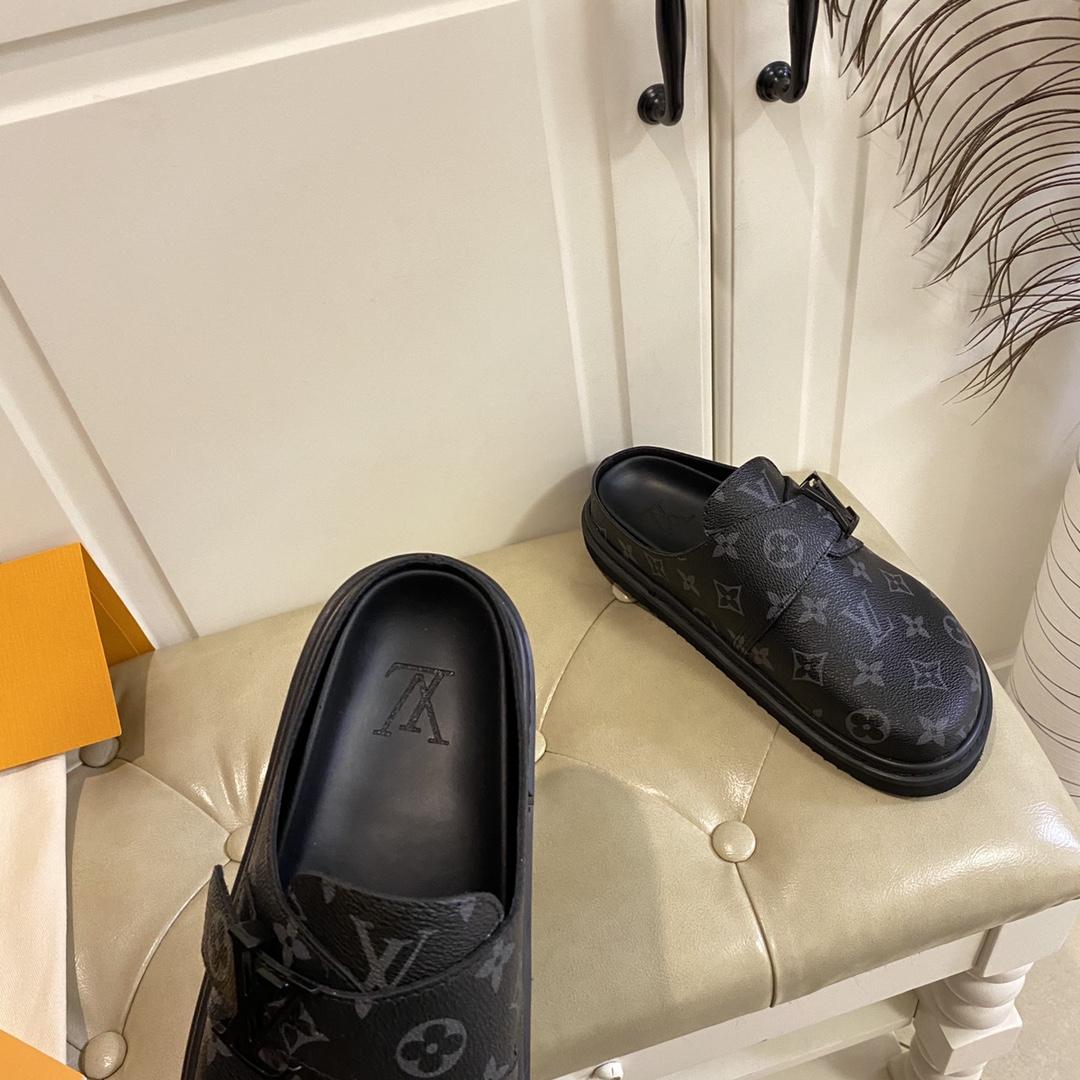 Louis Vuitton LV Easy Mule    1A8WIP - DopestKickz