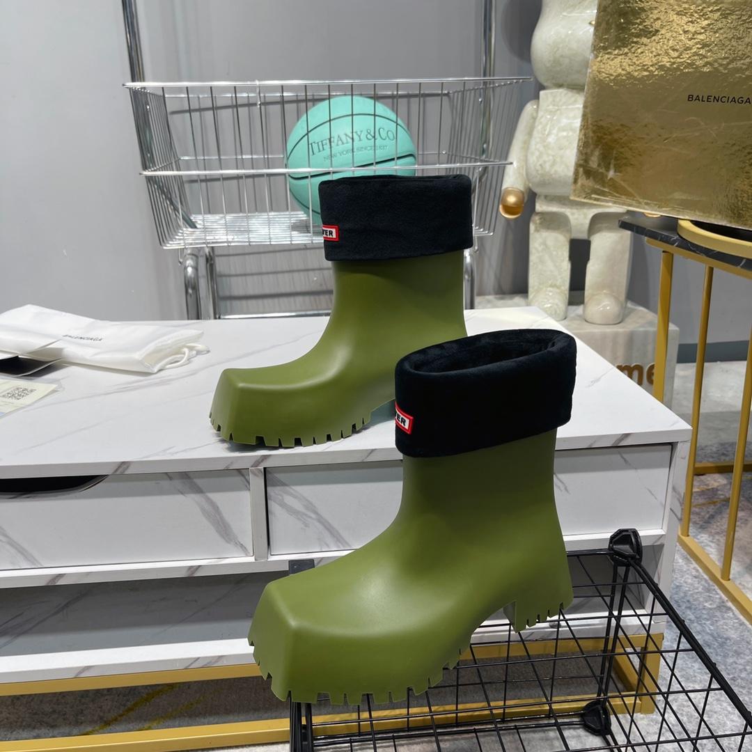 Balenciaga x Hunrer Trooper Rubber Boot  - DopestKickz