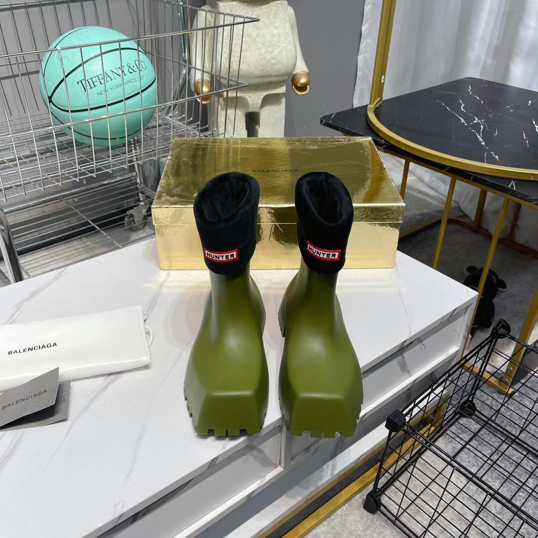 Balenciaga x Hunrer Trooper Rubber Boot  - DopestKickz