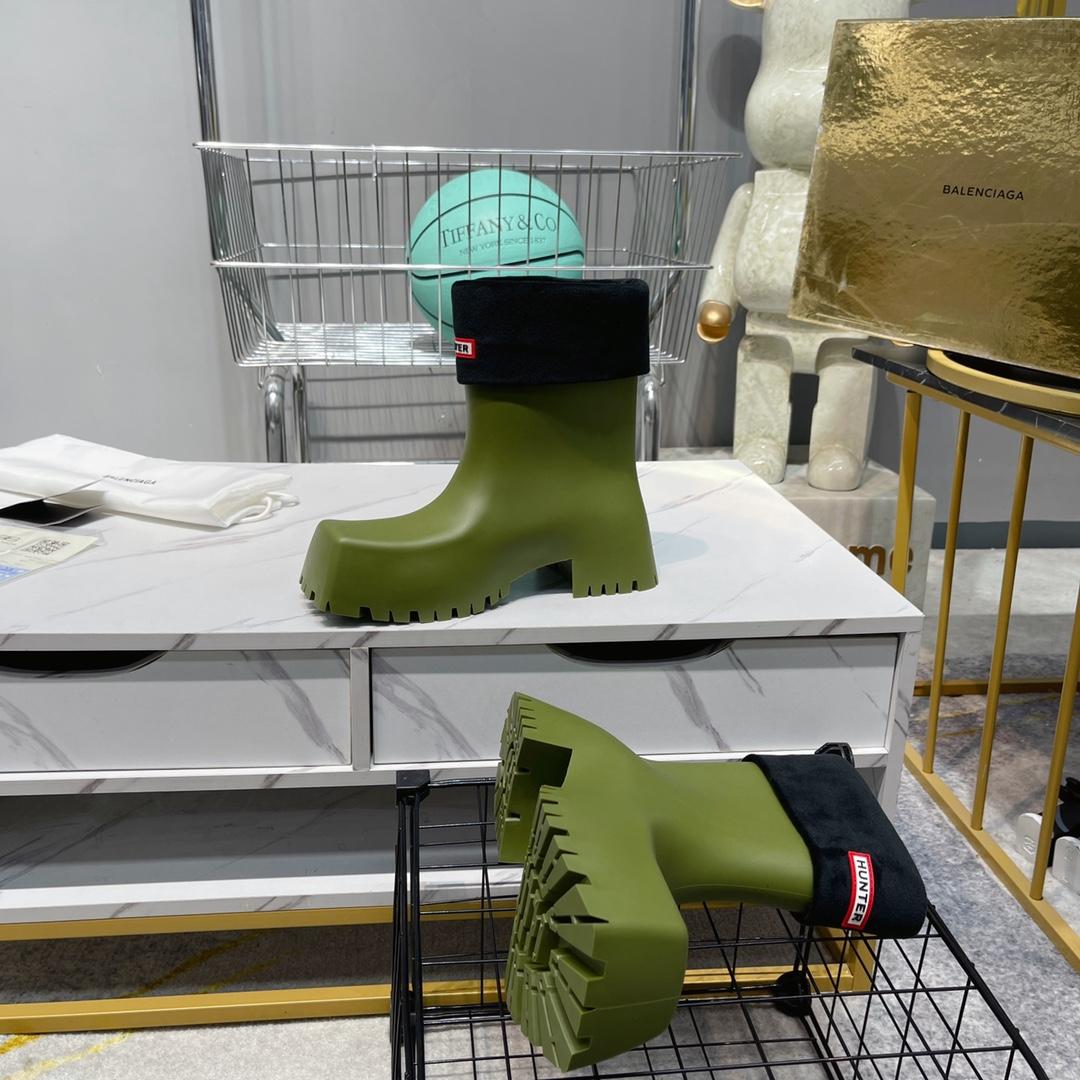 Balenciaga x Hunrer Trooper Rubber Boot  - DopestKickz