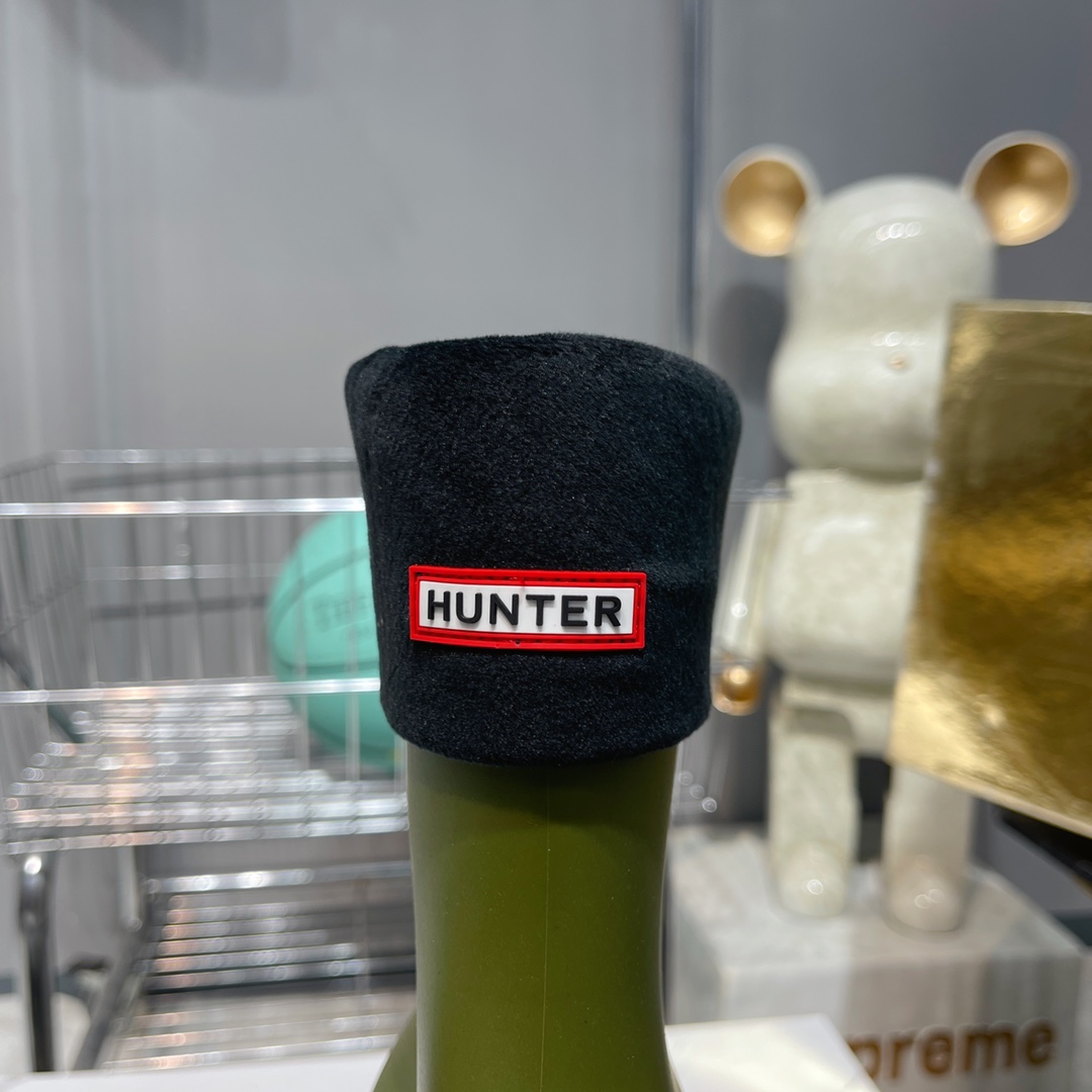 Balenciaga x Hunrer Trooper Rubber Boot  - DopestKickz
