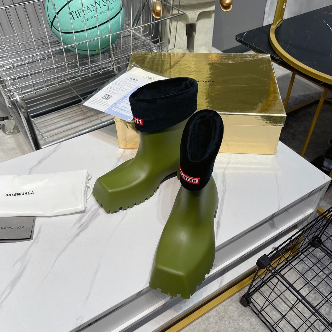 Balenciaga x Hunrer Trooper Rubber Boot  - DopestKickz