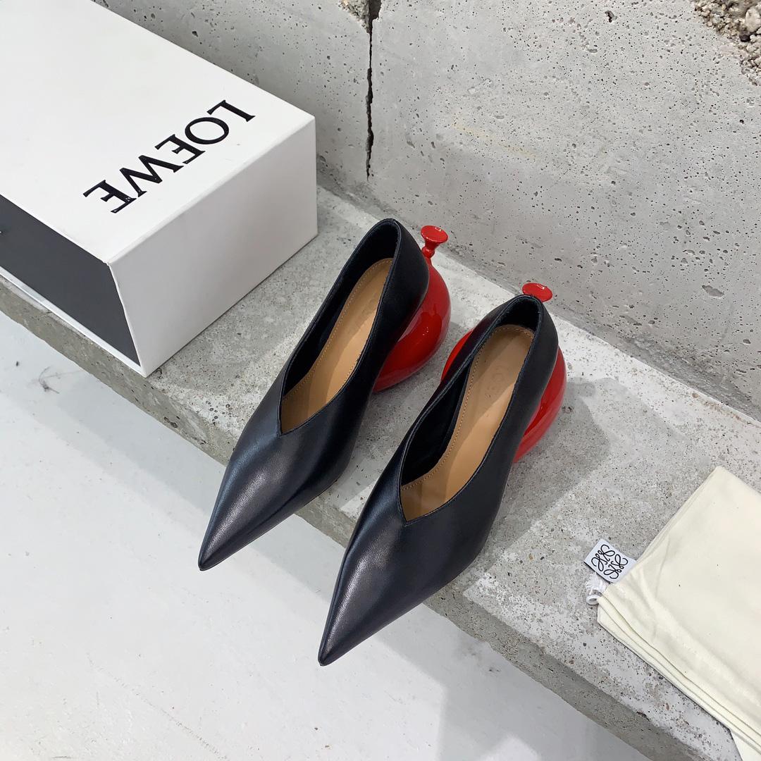 Loewe Balloon Pump In Calfskin - DopestKickz