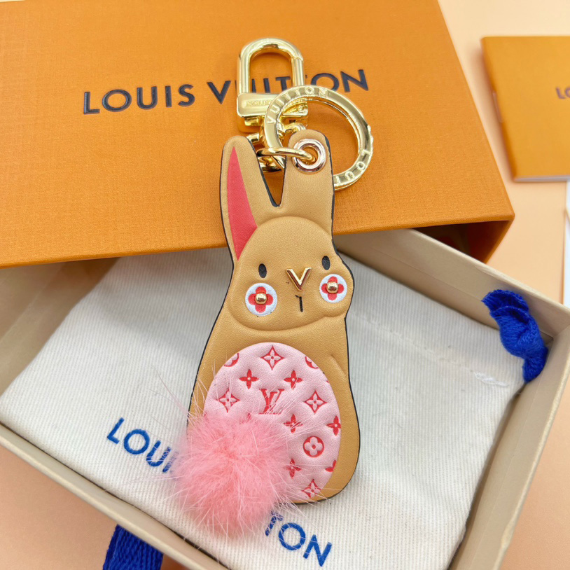 Louis Vuitton LV Bunny Key Holder    M00994 - DopestKickz