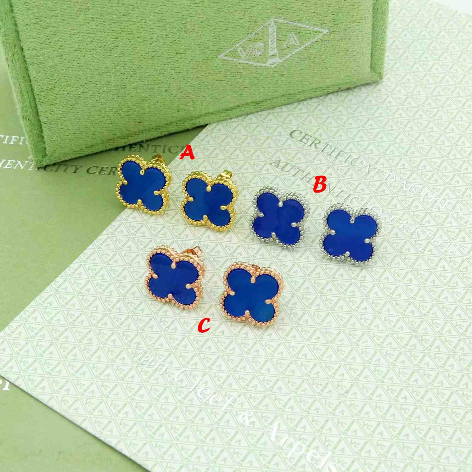 Van Cleef & Arpels Earrings - DopestKickz