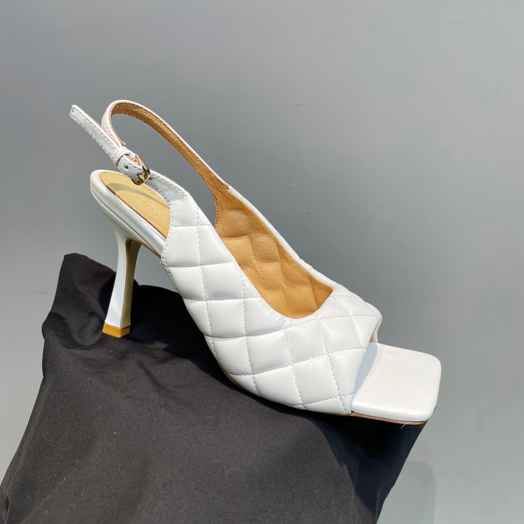 Bottega Veneta Padded Slingback Sandal - DopestKickz