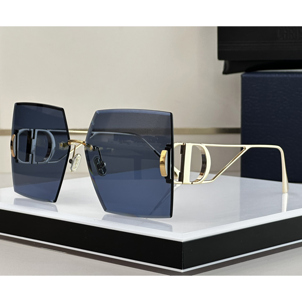 Dior 30Montaigne S7U Sunglasses - DopestKickz