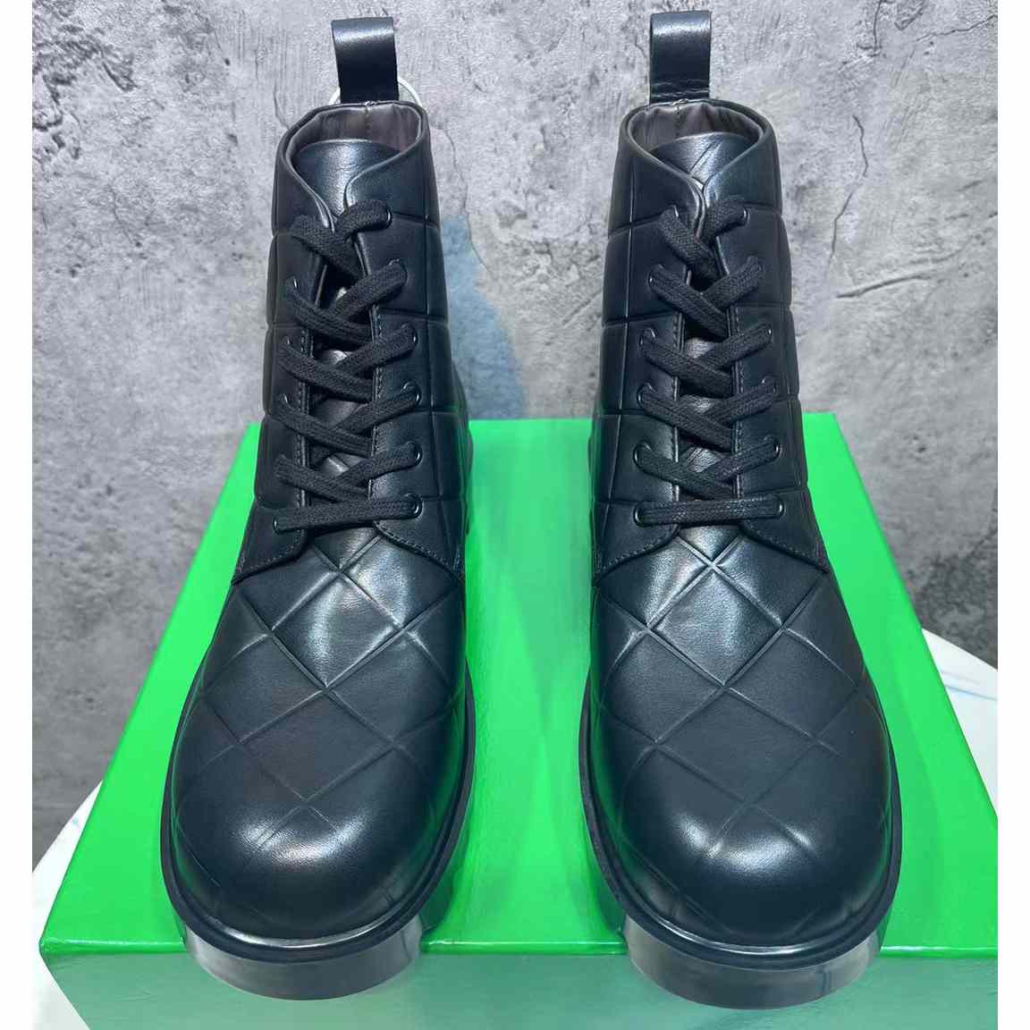 Bottega Veneta Strut Grid Padded Leather Lace-Up Ankle Boots - DopestKickz