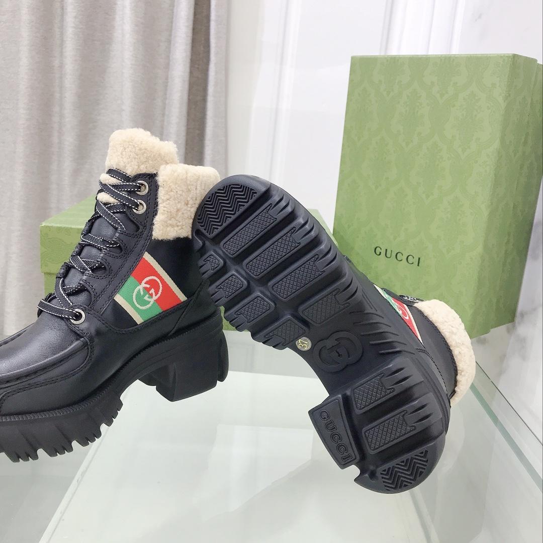 Gucci Women's Black Interlocking G Stripe Boots - DopestKickz