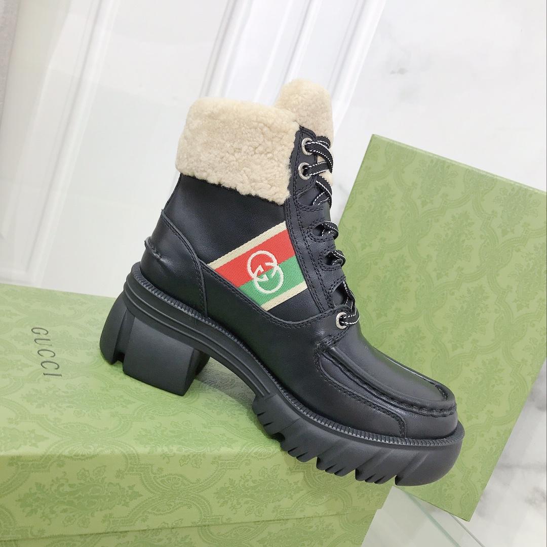 Gucci Women's Black Interlocking G Stripe Boots - DopestKickz
