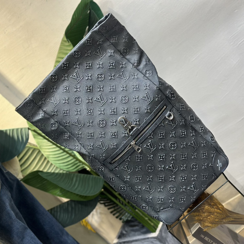 Louis Vuitton Roll Top Backpack (29-42-15cm)  M21359 - DopestKickz