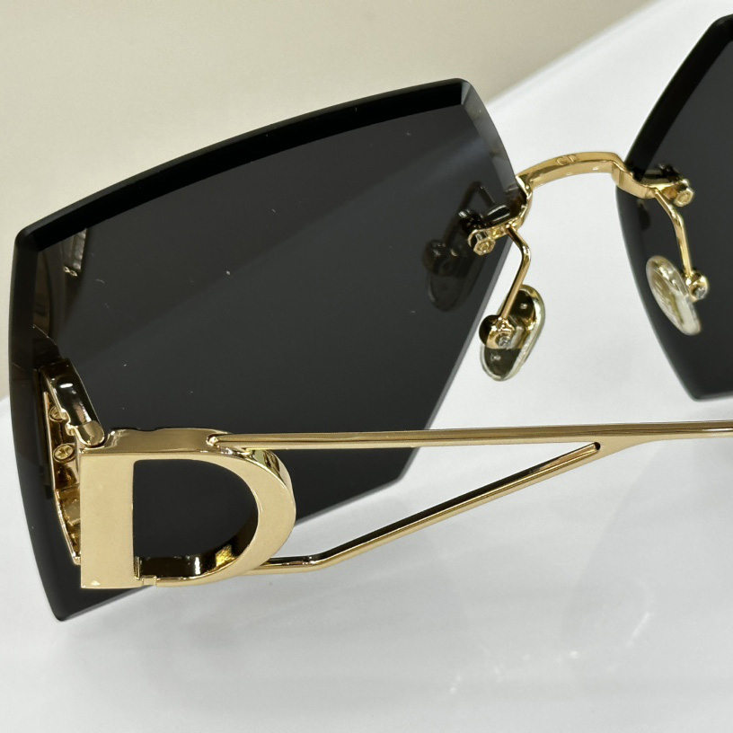Dior 30Montaigne S7U Sunglasses - DopestKickz