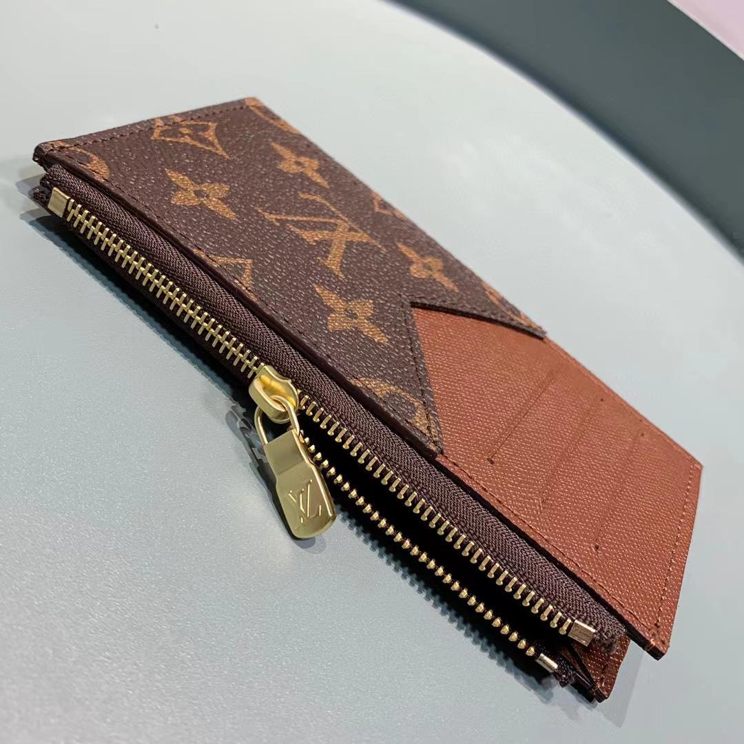 Louis Vuitton Coin Card Holder     M64038 - DopestKickz