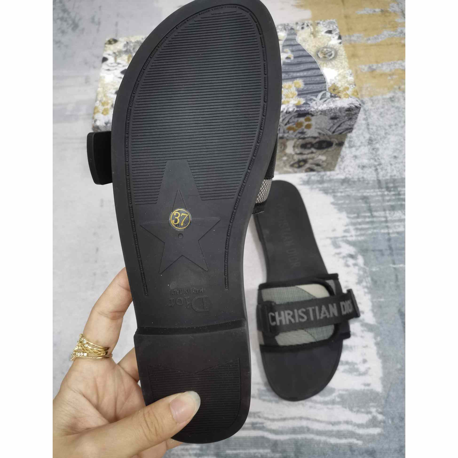 Dior Evolution Slide - DopestKickz