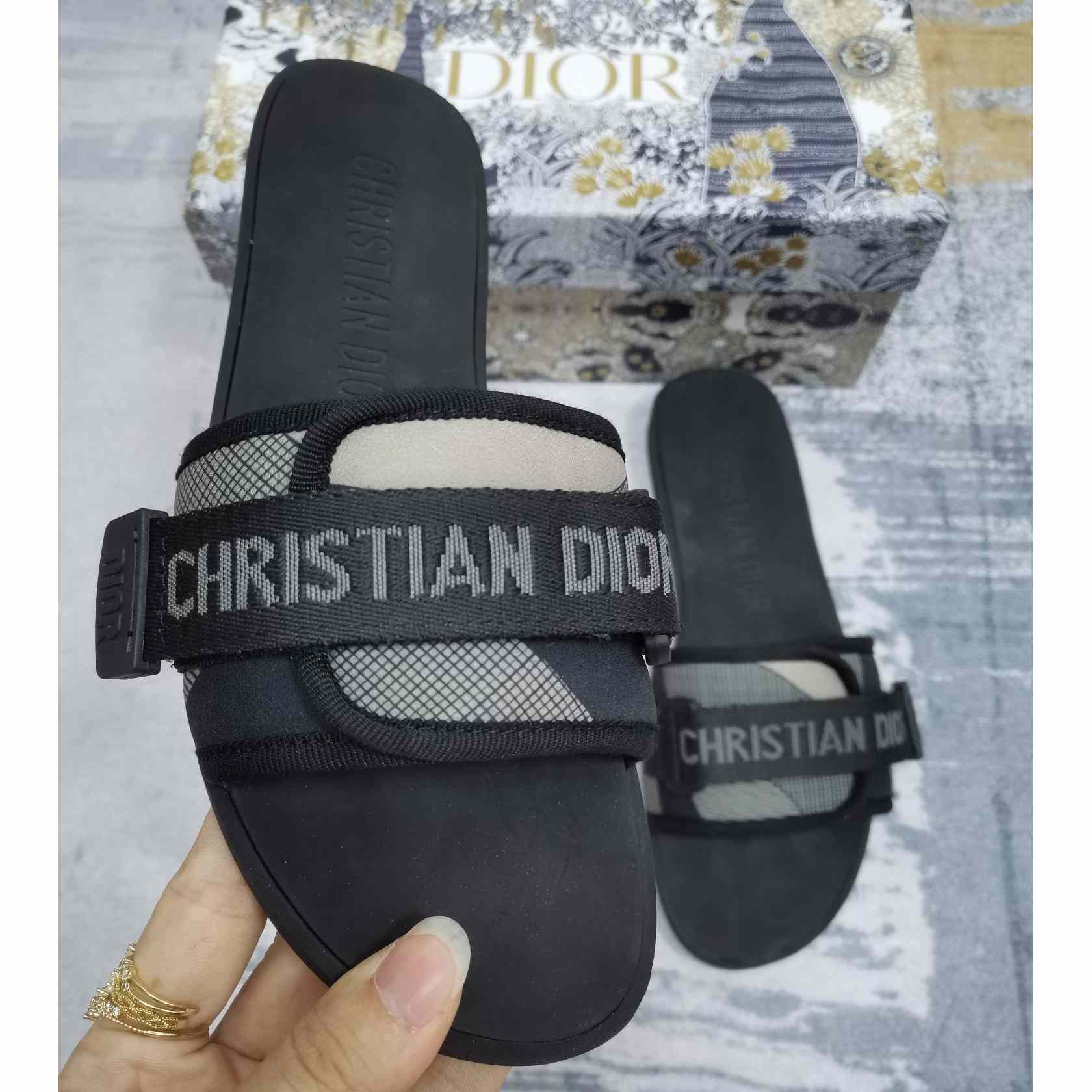 Dior Evolution Slide - DopestKickz