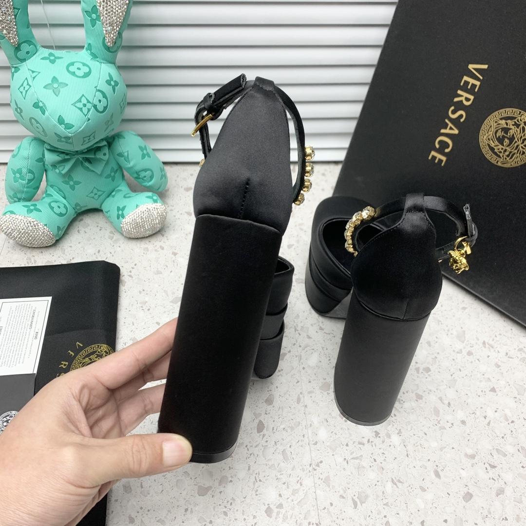Versace Medusa Aevitas Satin Platform Pumps - DopestKickz