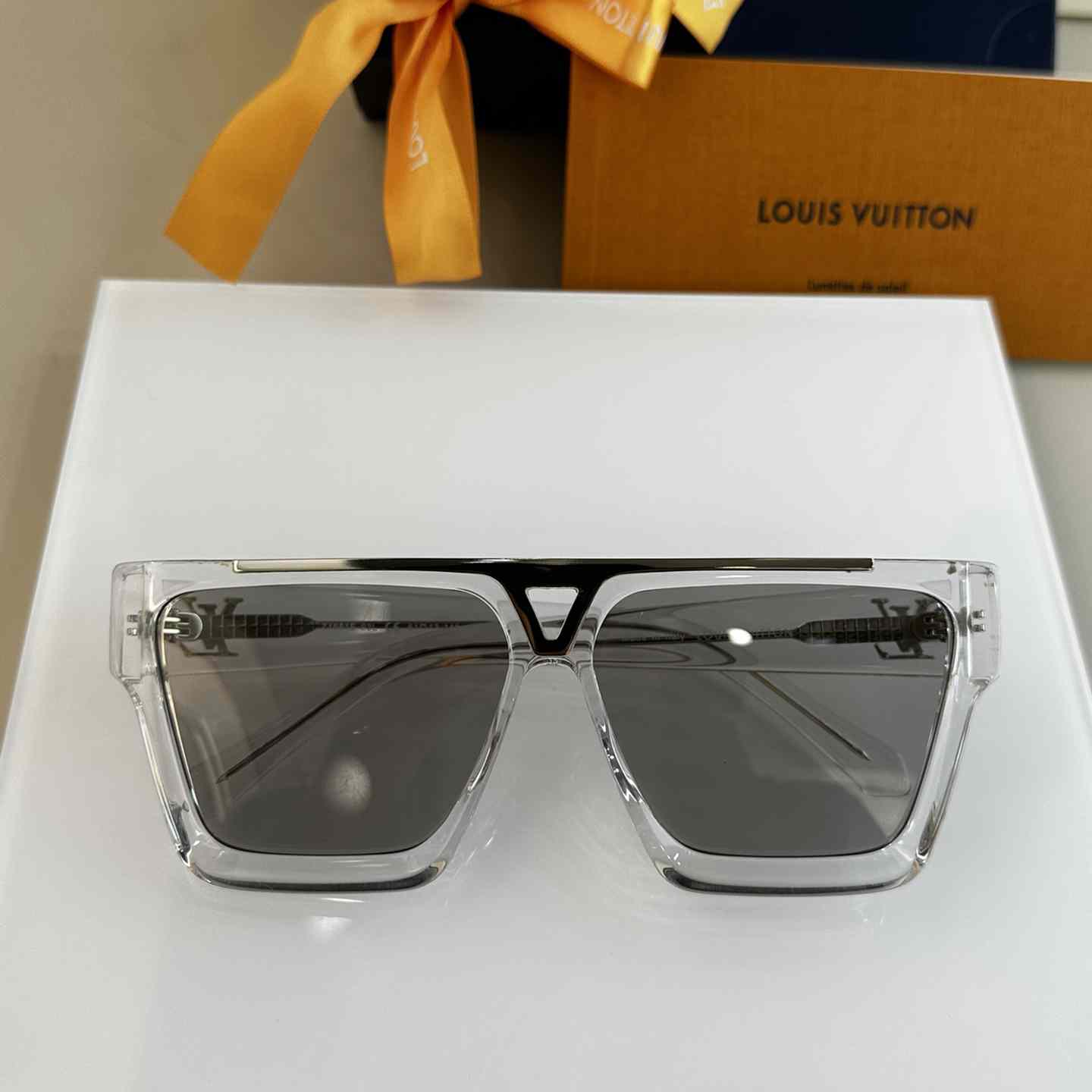 Louis Vuitton 1.1 Evidence Sunglasses     Z1682W - DopestKickz