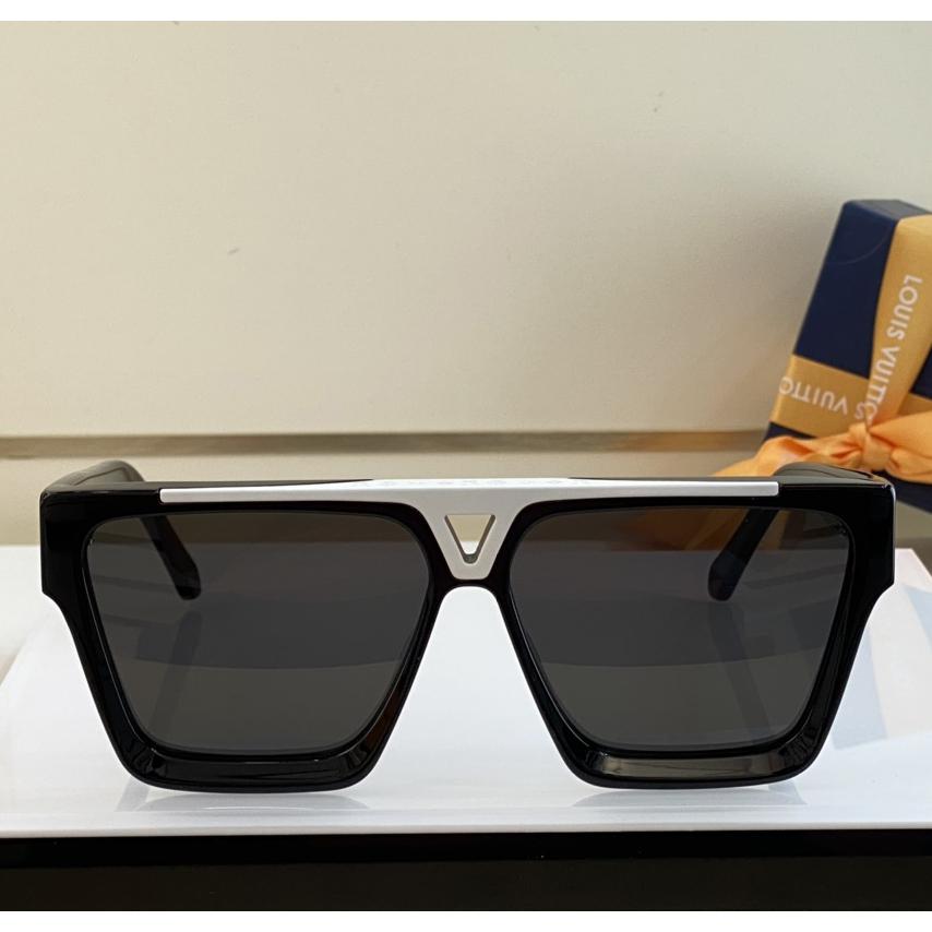Louis Vuitton 1.1 Evidence Sunglasses     Z1682W - DopestKickz