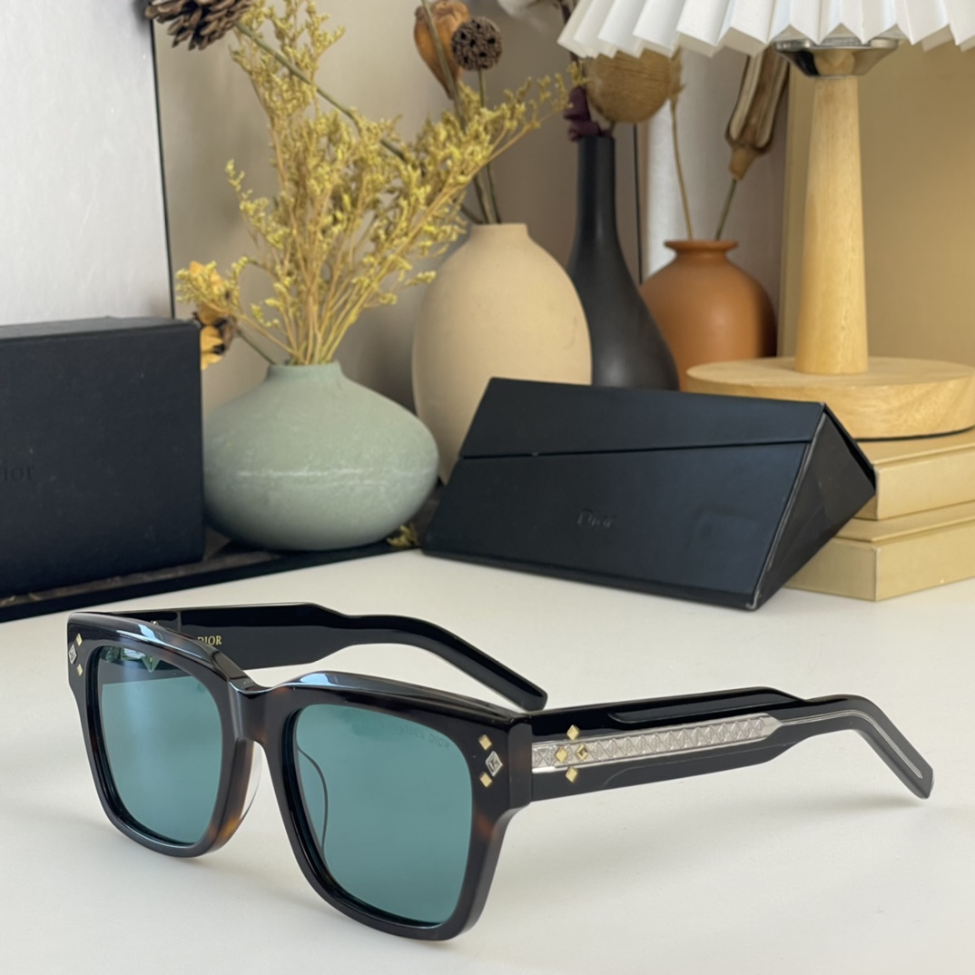Dior CD Diamond S2I Sunglasses - DopestKickz