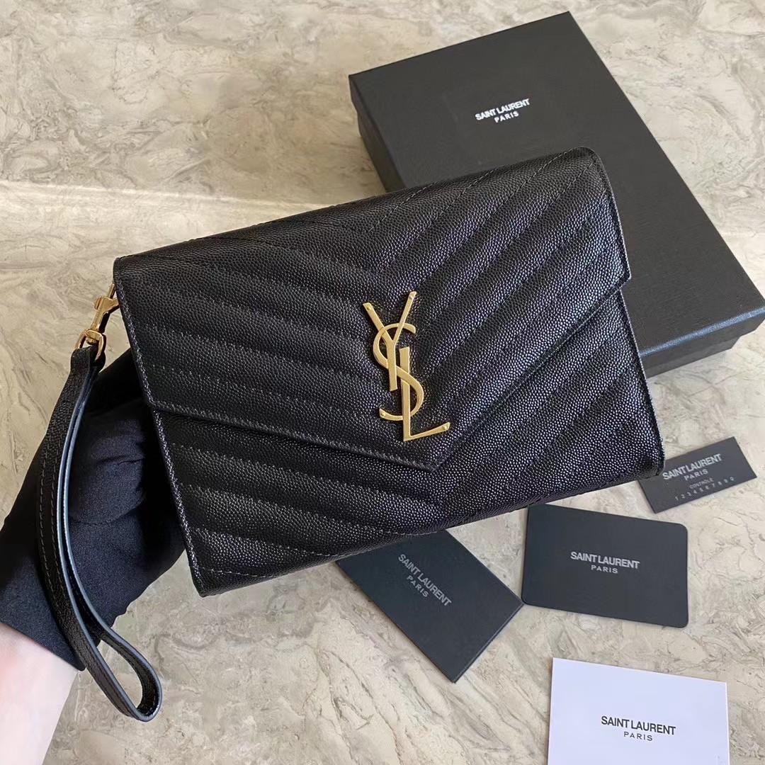 Saint Laurent Monogramme Quilted Textured-Leather Pouch(21-16-3CM) - DopestKickz