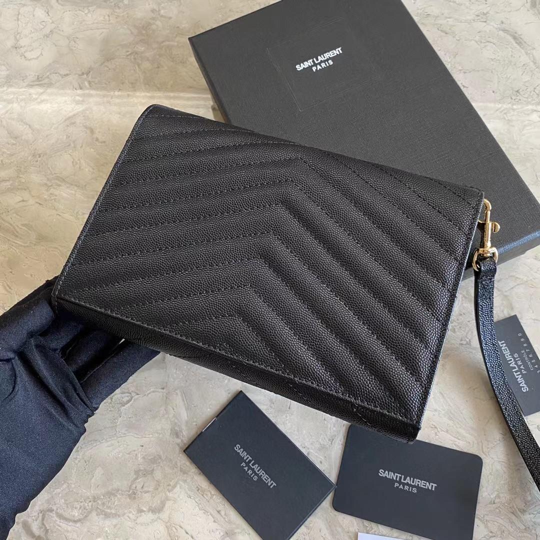 Saint Laurent Monogramme Quilted Textured-Leather Pouch(21-16-3CM) - DopestKickz